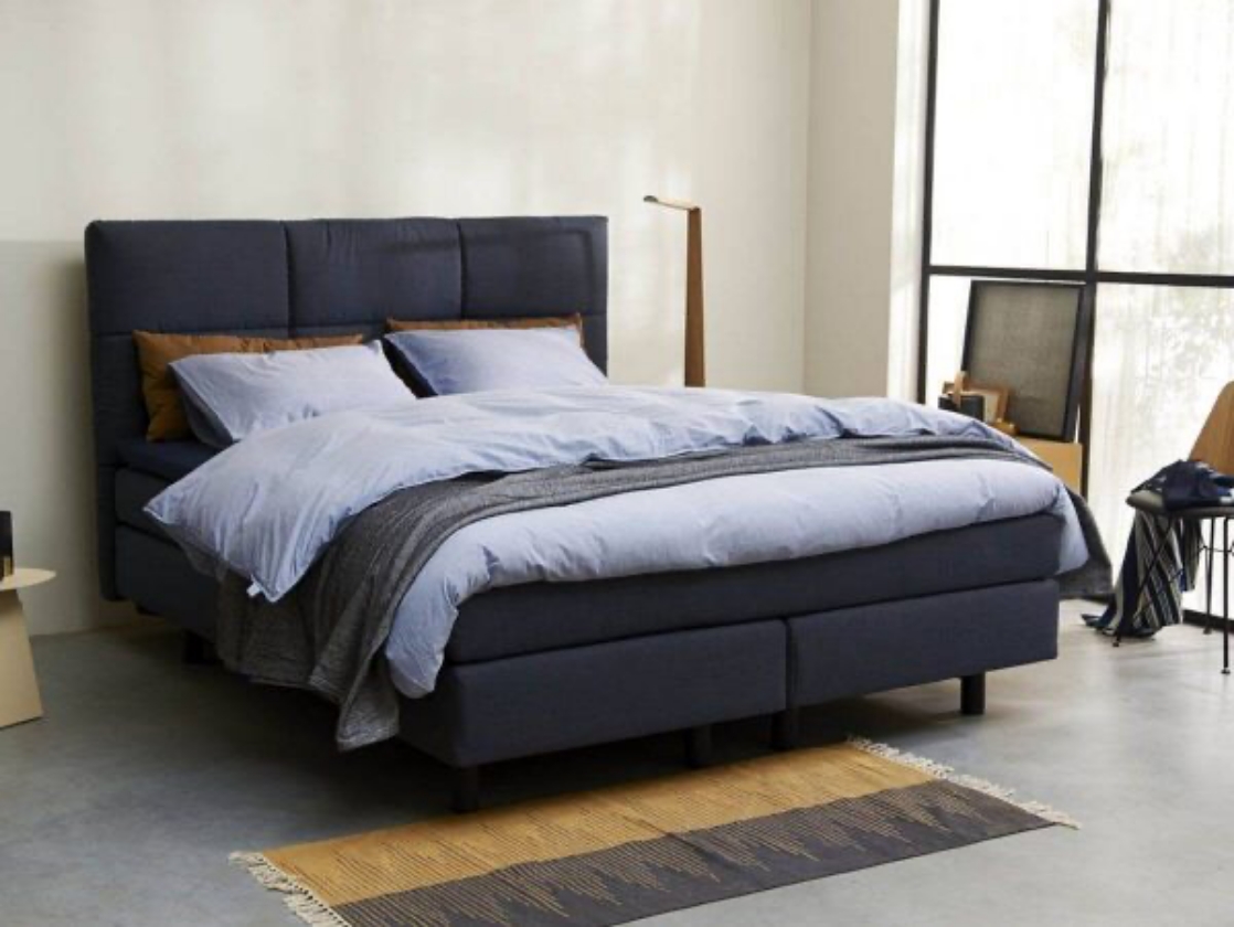 Bedden en matrassen bij Maassen van den Brink